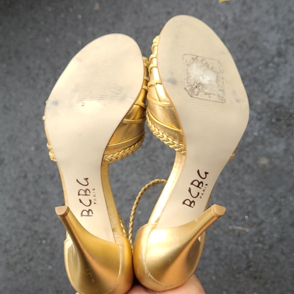 BCBG Paris Leather Heels - Picture 7 of 8